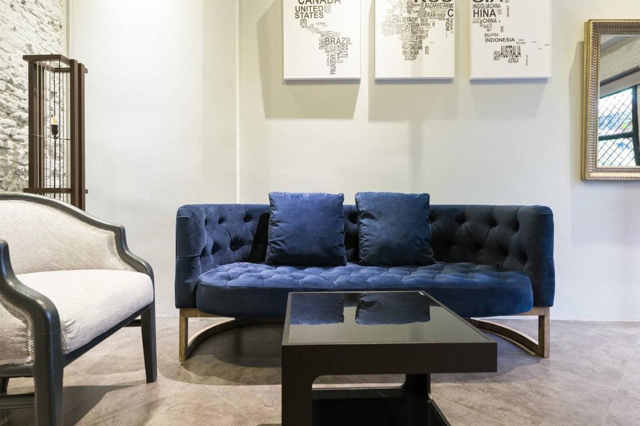 Inner Old Town 196 Chic Guesthouse - Self Check In بانكوك المظهر الخارجي الصورة
