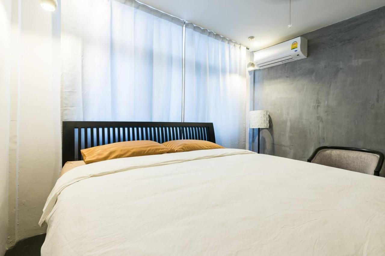 Inner Old Town 196 Chic Guesthouse - Self Check In بانكوك المظهر الخارجي الصورة